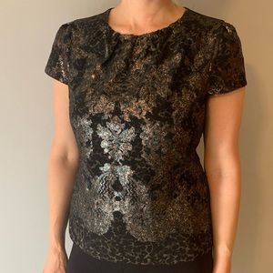 Black & Gold Metallic Lace-Pattern Short Sleeve Top